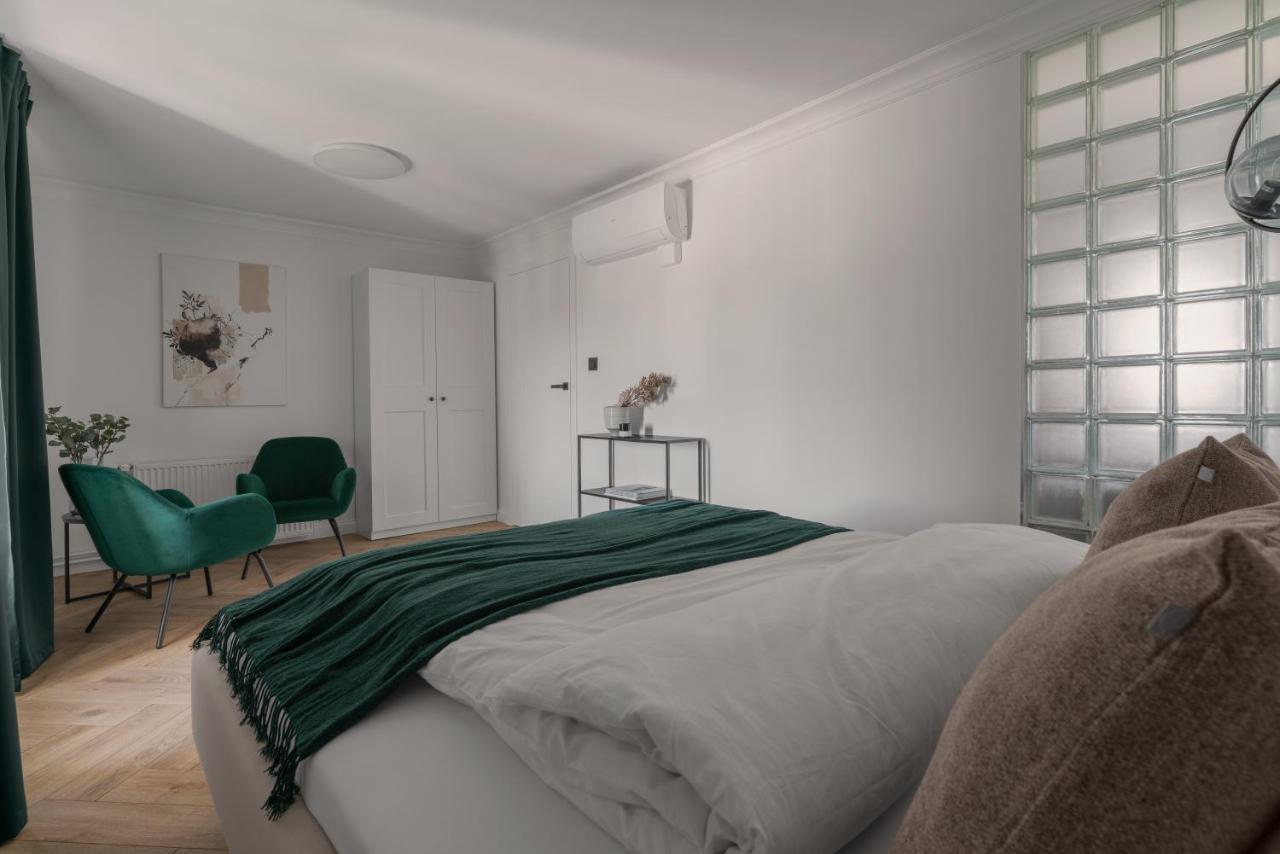 Apartio Rooms Катовіце Екстер'єр фото